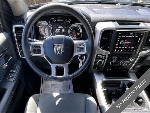 Used 2022 RAM 1500 Classic SLT w/ Electronics Group AWD/4WD image 5