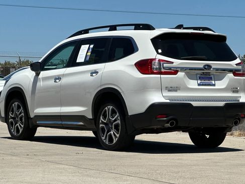 Used 2025 Subaru Ascent Touring w/ Popular Package #1 AWD/4WD image 5