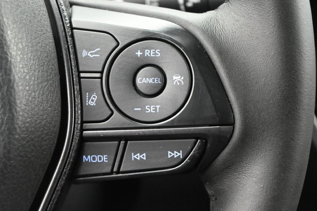 Used 2023 Toyota Camry XSE w/ Navigation Package FWD image 7