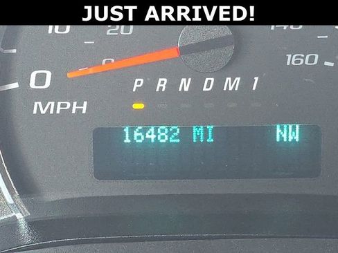 Used 2017 Chevrolet Express 3500 LT w/ LT Preferred Equipment Group image 21