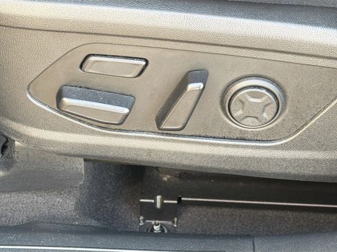 Used 2022 Kia Sorento SX Prestige w/ Panoramic Sunroof Package image 25