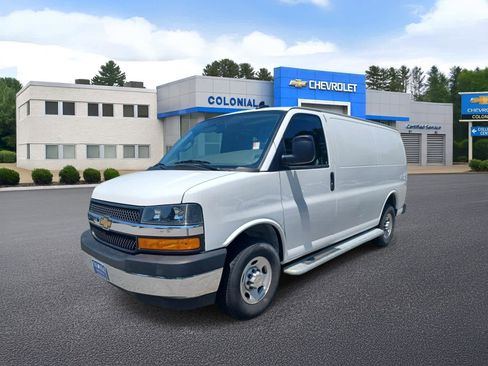 Used 2024 Chevrolet Express 2500 w/ Driver Convenience Package RWD image 1