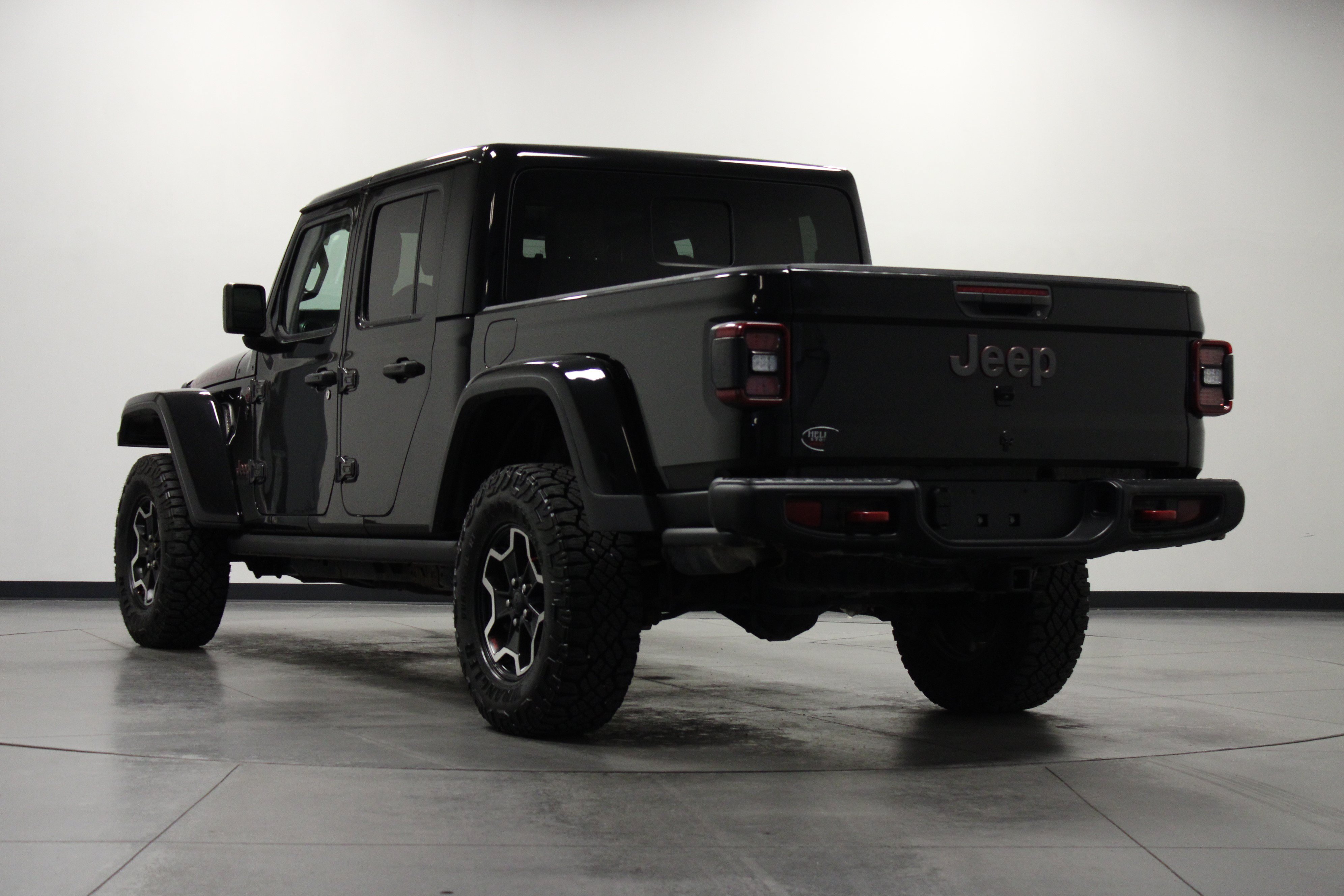 Used 2020 Jeep Gladiator Rubicon w/ LED Lighting Group AWD/4WD image 6
