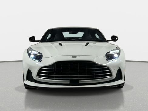 Used 2024 Aston Martin DB12 Coupe RWD image 19