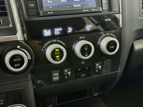 Used 2018 Toyota Sequoia TRD Sport AWD/4WD image 18