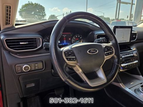 Used 2021 Ford Explorer Limited w/ Equipment Group 301A RWD image 11