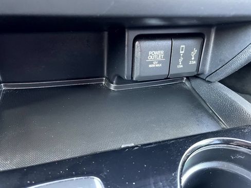 Used 2017 Honda Pilot Elite image 21