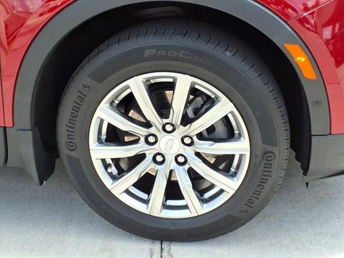 Certified 2022 Cadillac XT4 Premium Luxury w/ Enhanced Visibility Package FWD image 7