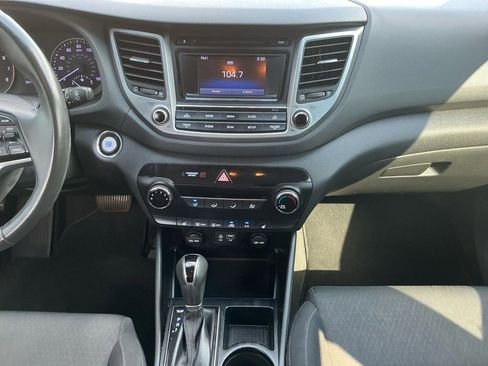 Used 2016 Hyundai Tucson Sport image 20