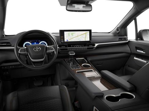 New 2025 Toyota Sienna Platinum image 19