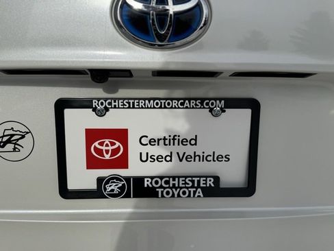 Used 2020 Toyota Highlander XLE image 50