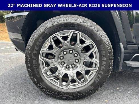 Used 2025 GMC Hummer EV 3X AWD/4WD image 8