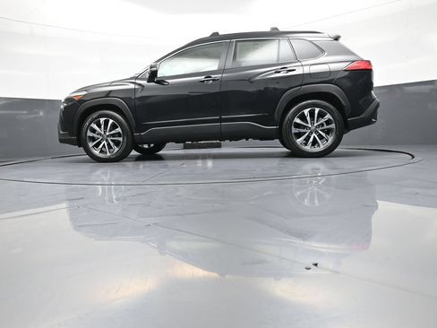 Certified 2024 Toyota Corolla Cross XLE w/ Convenience Package AWD/4WD image 34