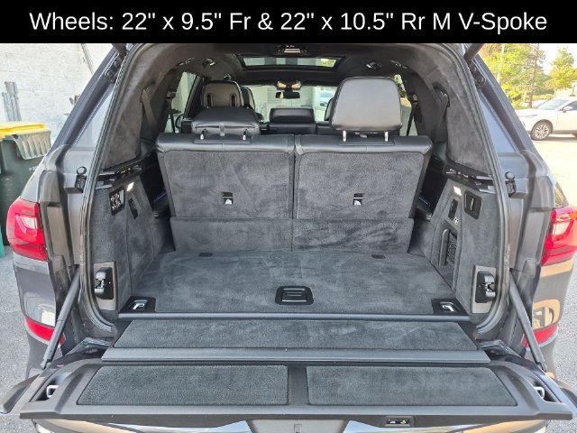 Used 2020 BMW X7 M50i AWD/4WD image 29