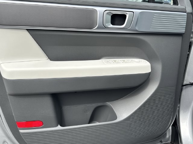 New 2026 Hyundai Santa Fe SE FWD image 12