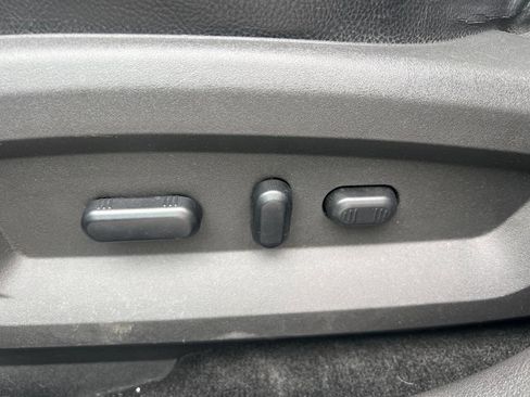 Used 2013 Ford Edge SEL image 8