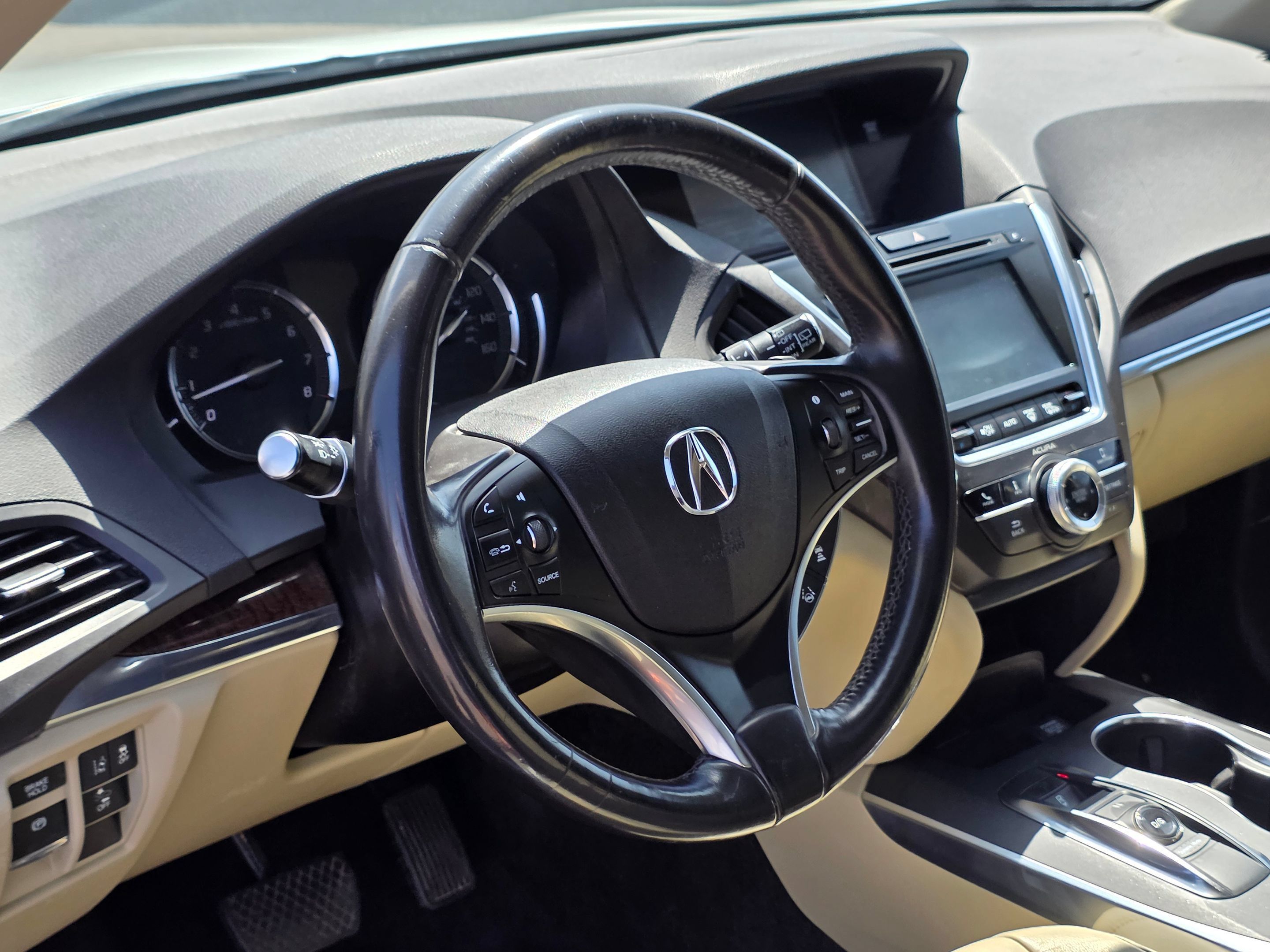 Used 2018 Acura MDX FWD image 16