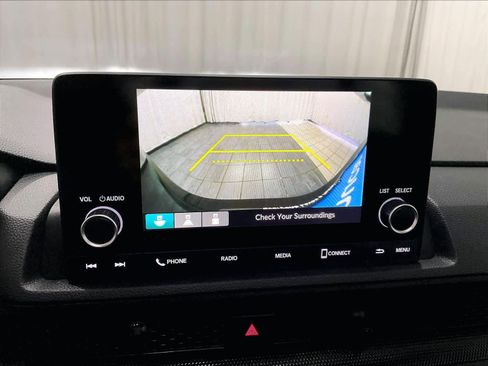 Used 2023 Honda CR-V LX image 19
