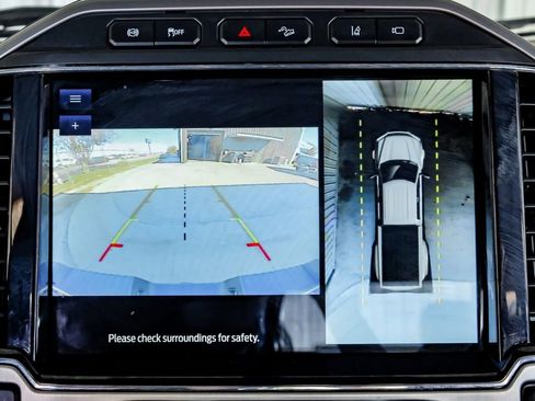 Used 2022 Ford F450 Platinum w/ FX4 Off-Road Package image 21