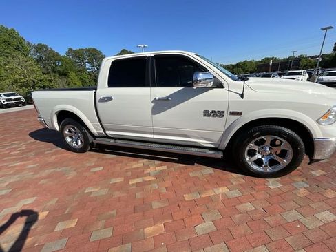 Used 2018 RAM 1500 Laramie w/ Convenience Group AWD/4WD image 37