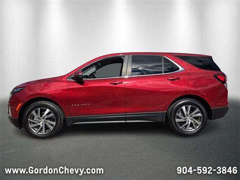 Certified 2024 Chevrolet Equinox LT image 2