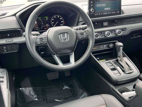Used 2025 Honda CR-V Sport-L image 2
