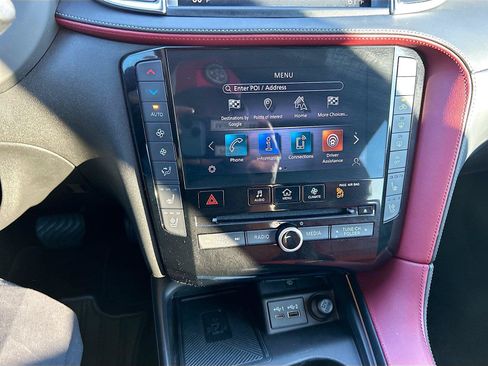 Used 2023 INFINITI QX50 Sport FWD image 33