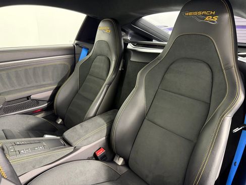 Certified 2023 Porsche 718 Cayman GT4 RS image 5