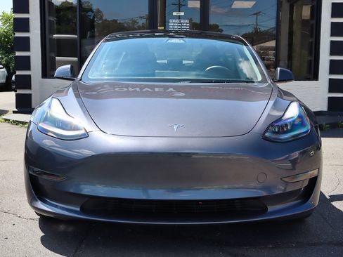 Used 2023 Tesla Model 3 Long Range AWD/4WD image 3