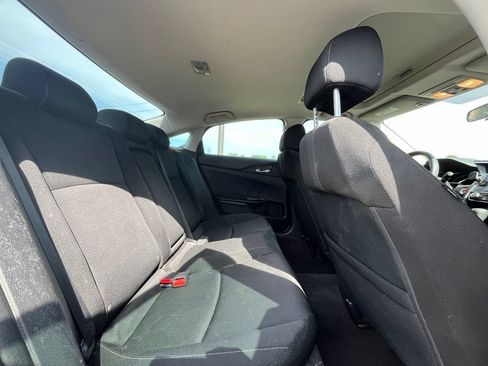 Used 2018 Honda Civic EX image 21