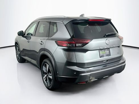 Used 2026 Nissan Rogue SL FWD image 5