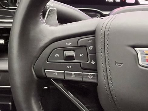 Used 2024 Cadillac Escalade V w/ LPO, ONYX Package image 16