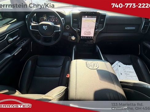 Used 2023 RAM 1500 Laramie AWD/4WD image 10