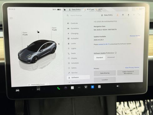 Used 2023 Tesla Model 3 Standard Range image 33