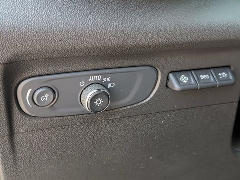 Used 2021 Buick Envision Avenir w/ Technology Package II AWD/4WD image 14