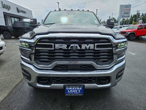 New 2026 RAM 3500 Big Horn AWD/4WD image 7