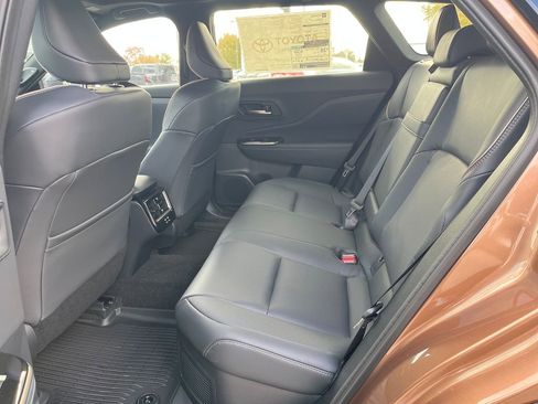 New 2025 Toyota Crown Signia image 24