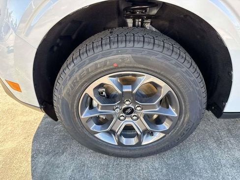 New 2026 Ford Maverick XLT w/ XLT Luxury Package image 4