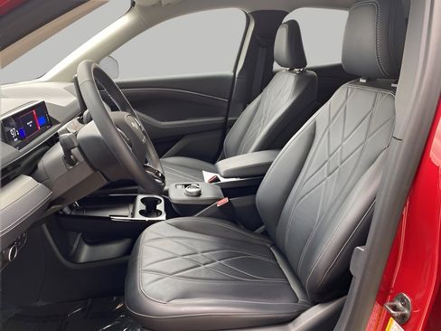 Certified 2023 Ford Mustang Mach-E Select w/ Comfort Package Lite image 9