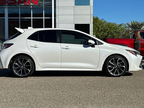 Used 2022 Toyota Corolla XSE image 3