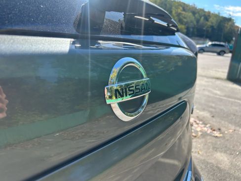 Used 2017 Nissan Murano SV image 11