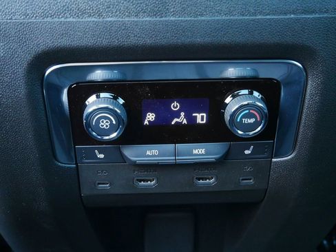 New 2026 Chevrolet Tahoe Premier image 19