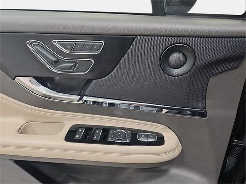 Certified 2021 Lincoln Corsair Reserve w/ Elements Package image 25