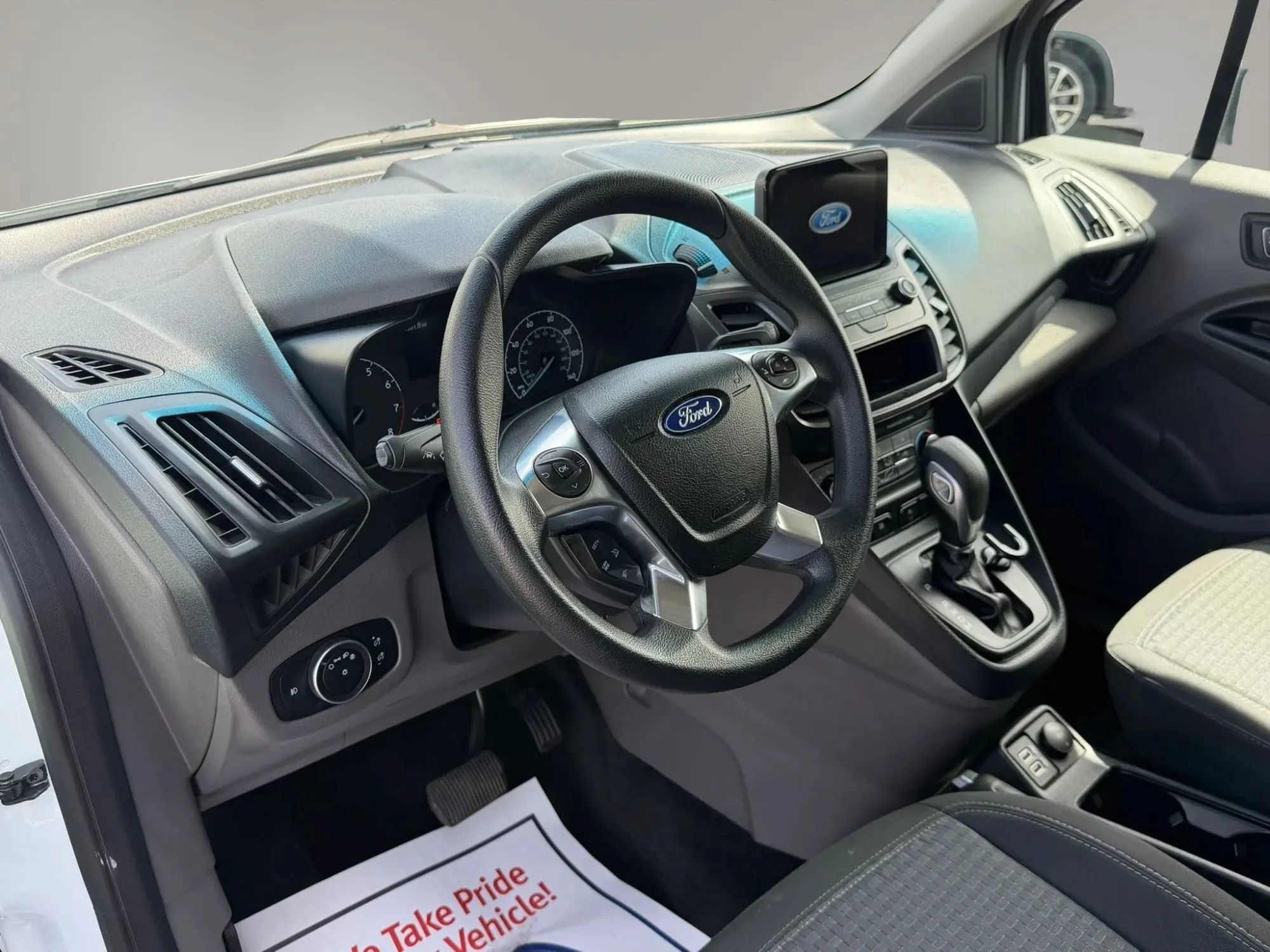 Used 2022 Ford Transit Connect XLT FWD image 16