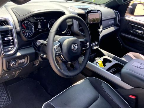 Used 2026 RAM 1500 Laramie AWD/4WD image 17