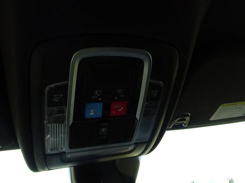 Used 2025 RAM 1500 Laramie w/ Night Edition AWD/4WD image 34