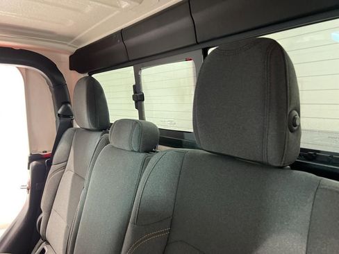 New 2024 Jeep Gladiator Sport image 36