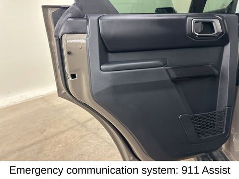 Used 2025 Ford Bronco Outer Banks AWD/4WD image 28