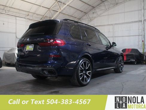 Used 2020 BMW X7 xDrive40i w/ M Sport Package AWD/4WD image 11