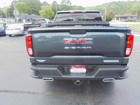 Used 2020 GMC Sierra 1500 Elevation w/ Elevation Value Package image 4